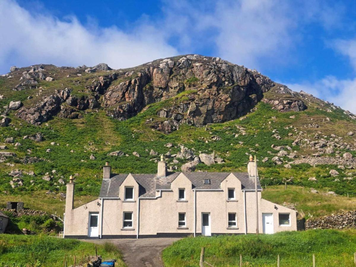 Cliff Holiday home
